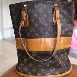 Louis Vuitton authentic vintage Bucket bag